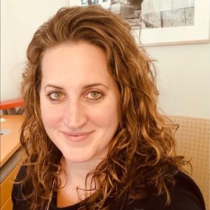 Meet your Posher, Kelley